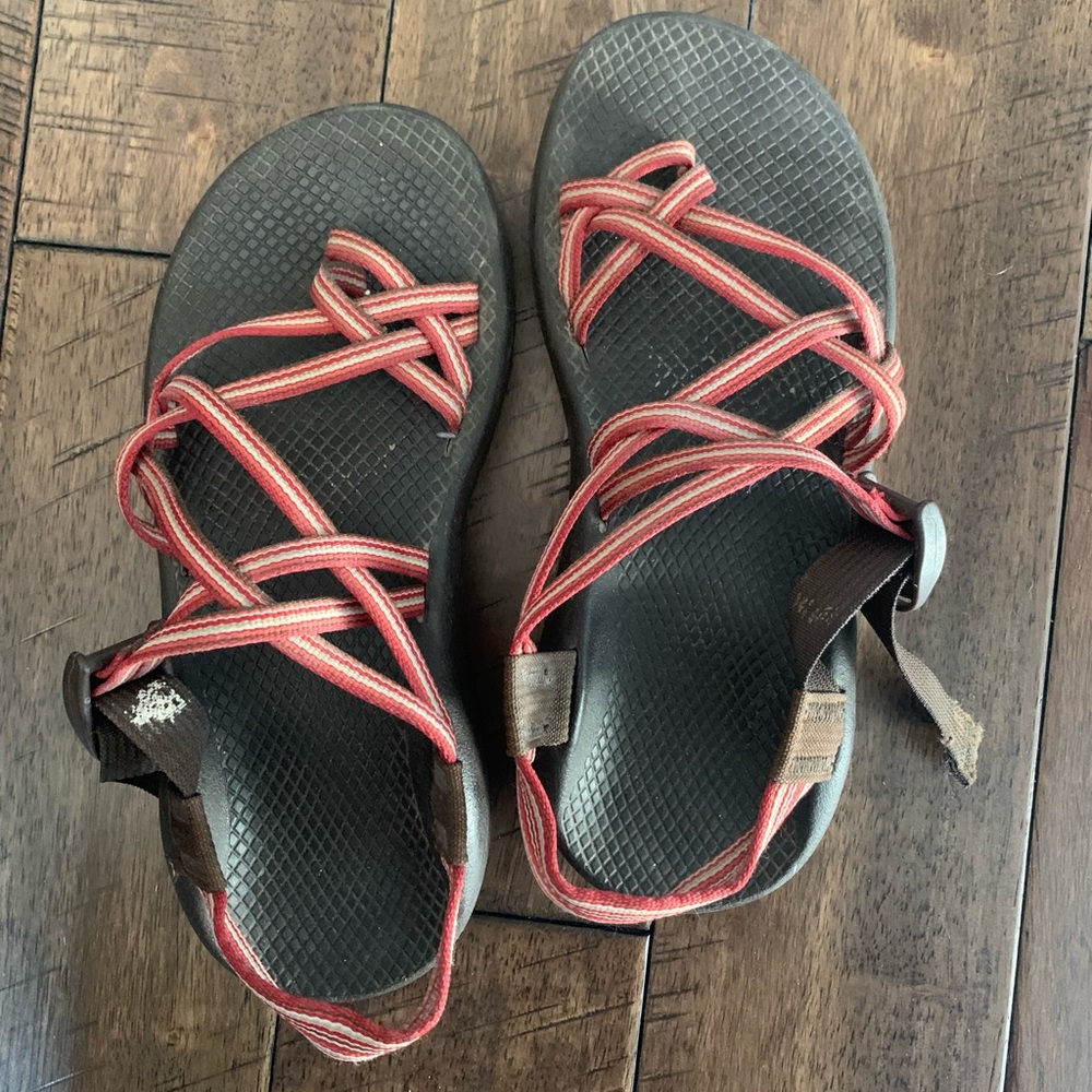 Chacos size 8